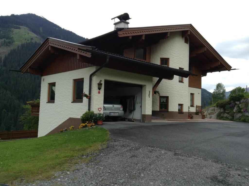 Апартаменти Haus Zirmblick Зальбах-Гінтерглемм Екстер'єр фото