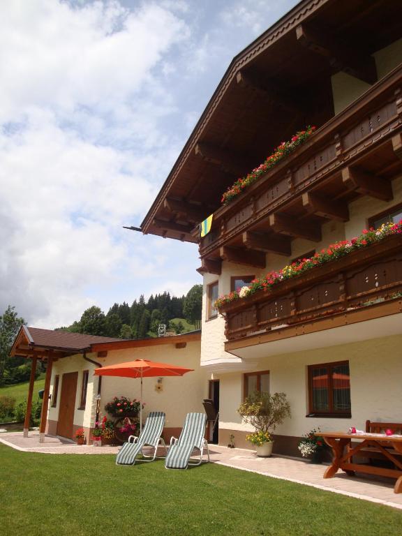 Апартаменти Haus Zirmblick Зальбах-Гінтерглемм Екстер'єр фото